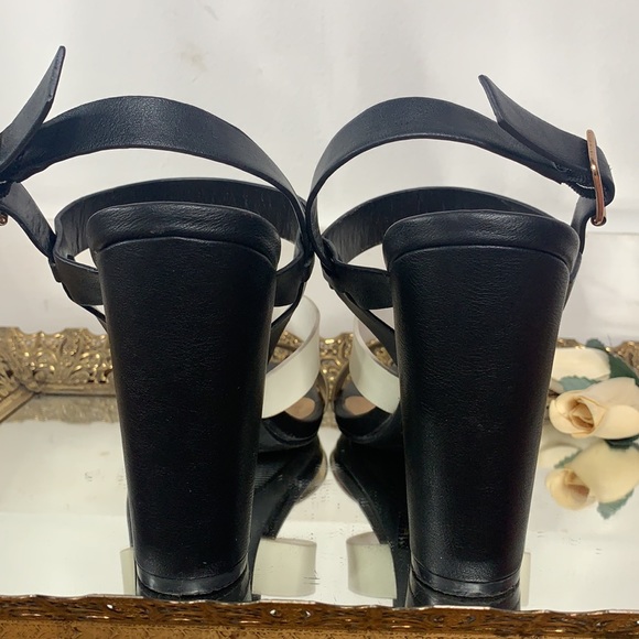 Bamboo Block Heel Sandals - Picture 3 of 6